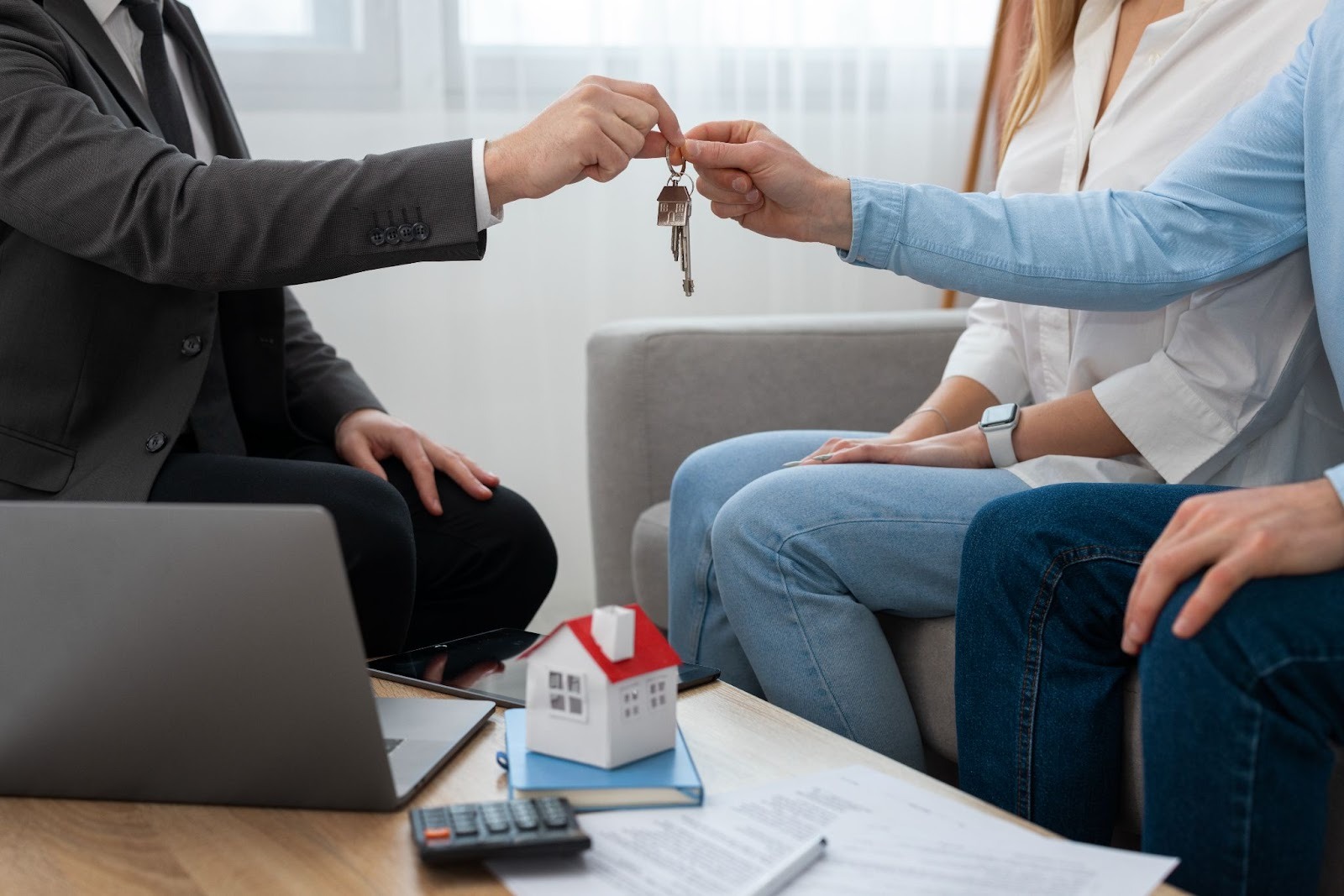 Renta corta vs. renta larga: ¿qué estrategia inmobiliaria genera mayor retorno?
